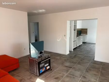 appartement t4 en rez de chaussée
