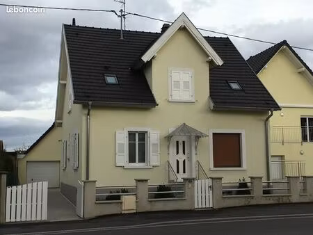 a louer bel appartement 58 m2 dans maison individuelle