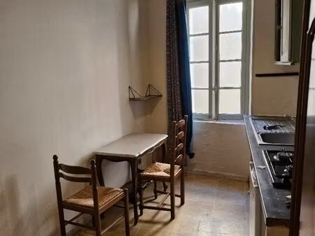 studio à lauris