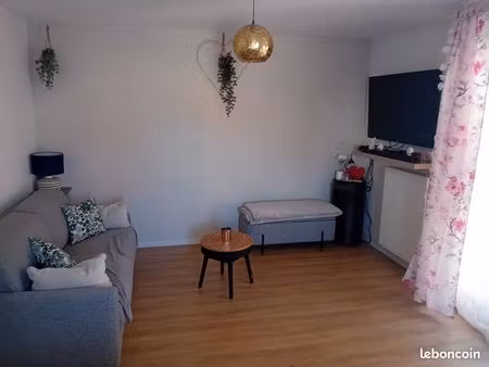 à louer – appartement 3 pièces 79 m² avec terrasses en rez-de-jardin