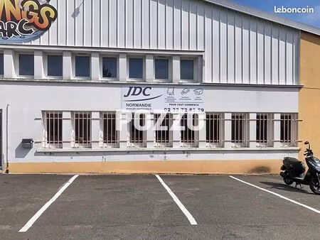 local d'activité 150 m²