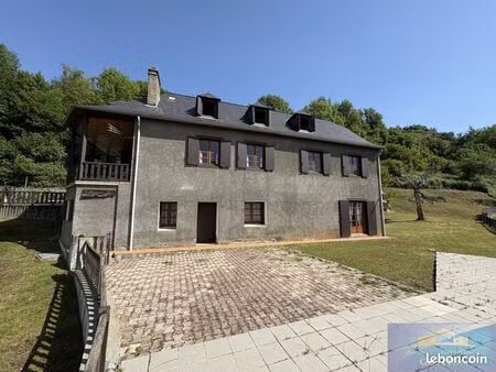 maison 11 pièces 200 m²