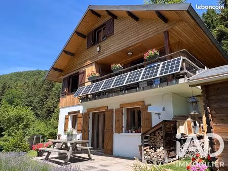 chalet 7 pièces 145 m²