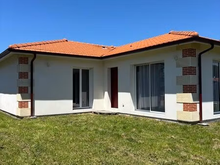 maison meublée