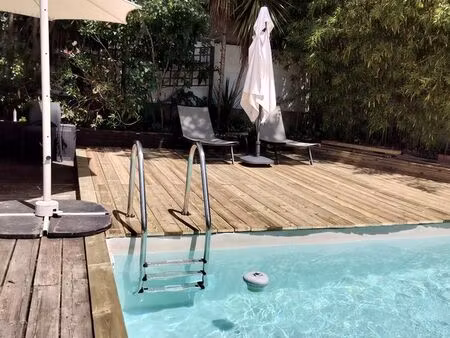 maison 7 pièces 192 m2 avec piscine chauffée