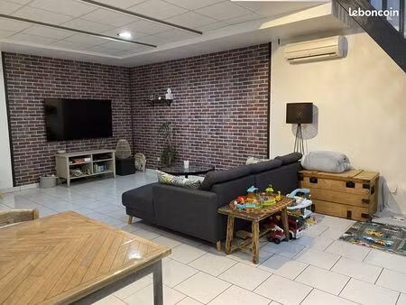 maison de ville 4 pièces 115 m²