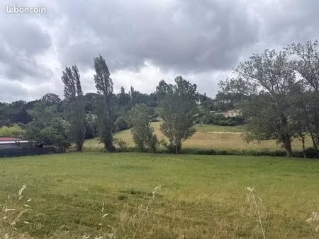 terrain 2 550 m² puygouzon