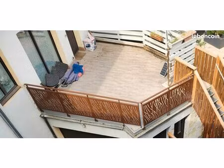 t4 centre aix-les-bains avec terrasse