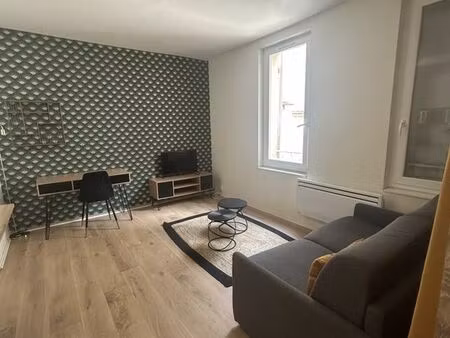 studio 1 pièce 24 m²