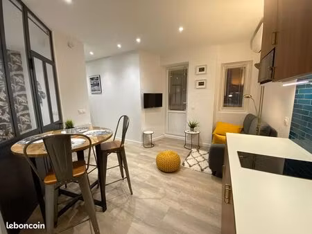 appartement a louer 910 euros