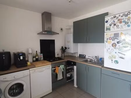 appartement t2 avec parking + balcon