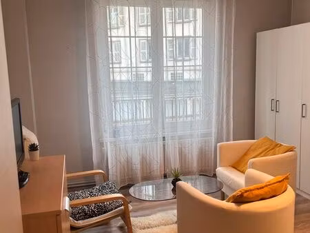 studio hyper centre 30 m2