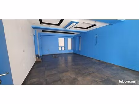 loue local commercial 61m2 + entrée couverte benfeld centre ville