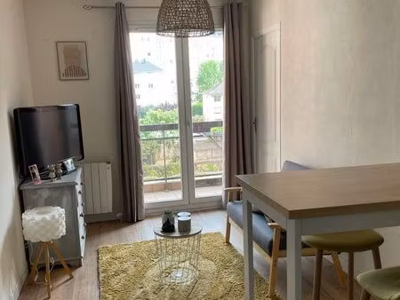 a louer t1 avec chambre séparée centre albertville