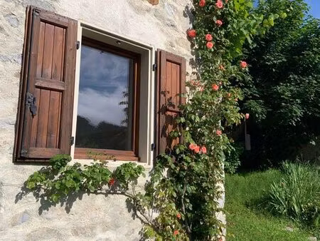 studio meublé au calme