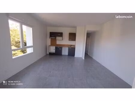 appartement t3 de 65 m² avec balcon