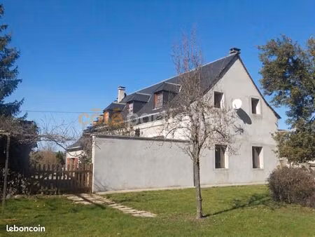 maison 8 pièces 189 m²