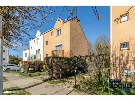 maison 5 pièces 98 m²