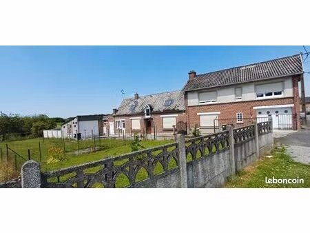 longere à louer à fontaine au bois
