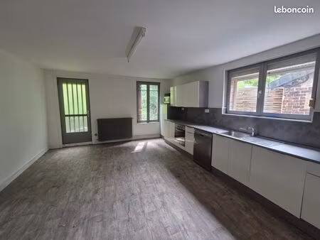 maison 4 pièces 160 m²