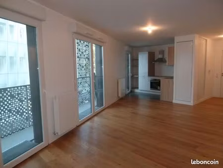 appartement 3 pièces 65 m²