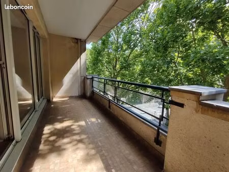 a louer appartement 4 pieces - bd de la liberte 59000 lille