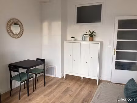 studio en location à l'année