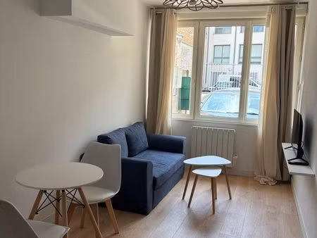 appartement t1 meublé avec espace nuit séparé et parking privé – niort centre