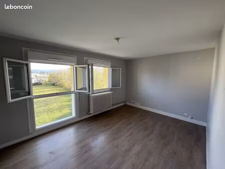 appartement 4 pièces 74 m²