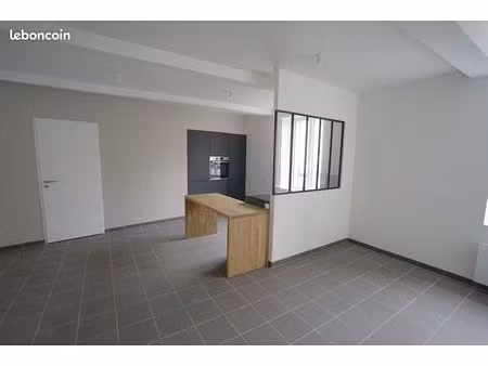 triplex 4 pièces 102 m²