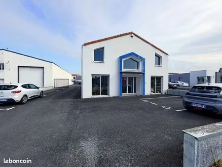 local bureaux 343 m²