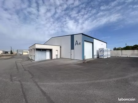 local bureaux 460 m²