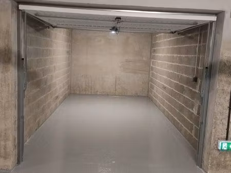 garage