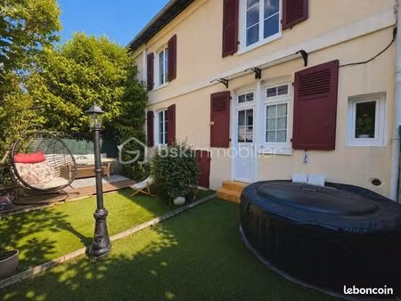 maison de ville 5 pièces 62 m²