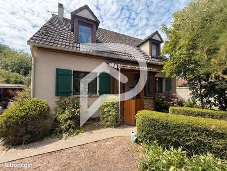maison 6 pièces 107 m²