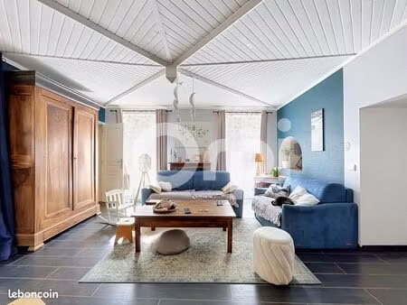 maison de ville 6 pièces 215 m²