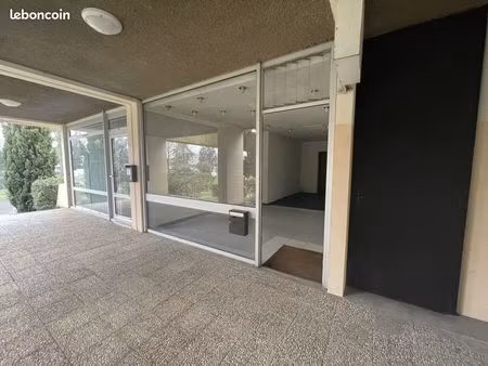 local commercial 37 m² pessac