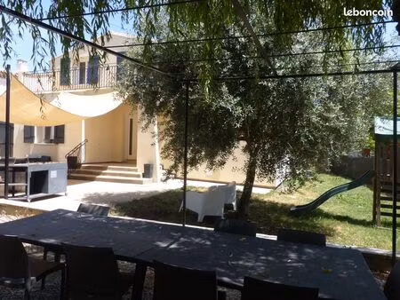 charmante villa dans un quartier calme et recherché de valréas
