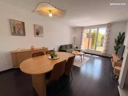 t4 meublé de standing type « garden home » – 78 m²