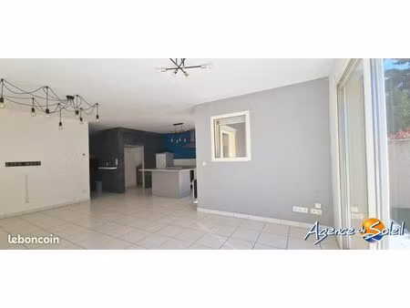villa 4 pièces 93 m²