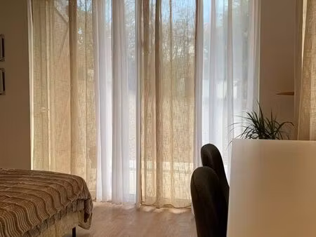 studio indépendant en villa