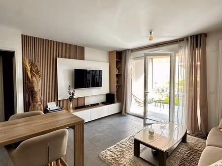? à vendre – t2 récent avec terrasse  jardin et garage – grand annecy seynod