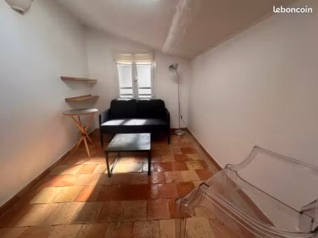 location très beau t2 + terrasse