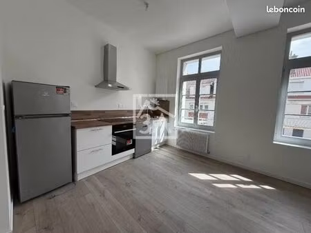 appartement 2 pièces 64 m²