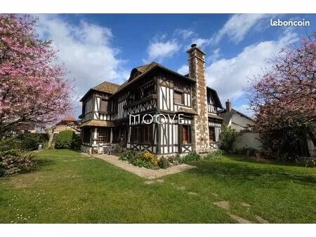 maison 6 pièces 257 m²