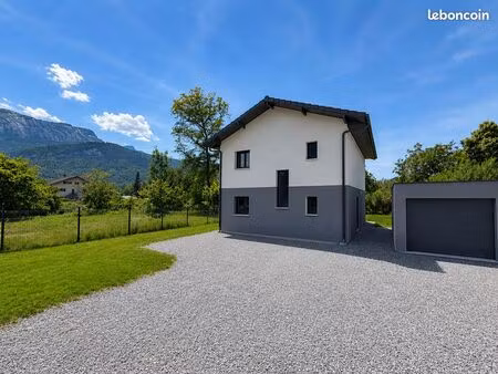 maison 4 pièces 127 m²