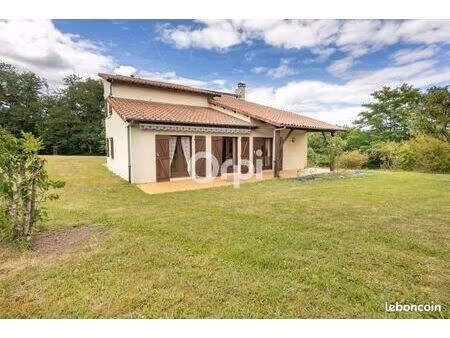 maison 7 pièces 205 m²