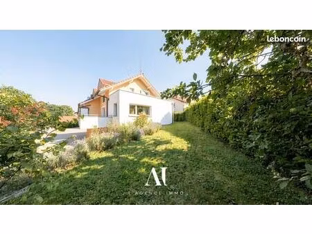 maison 4 pièces 144 m²