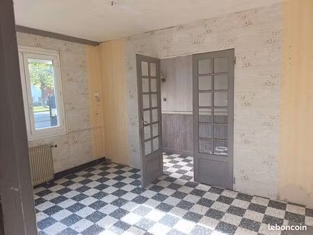 maison de 60m2 avec un grand jardin de 600 m2