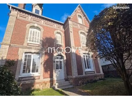 maison 5 pièces 161 m²